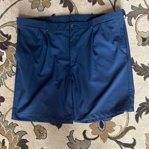Haggar Cool Pro 18 Navy Blue Men’s Shorts Performance Fabric - Size 44